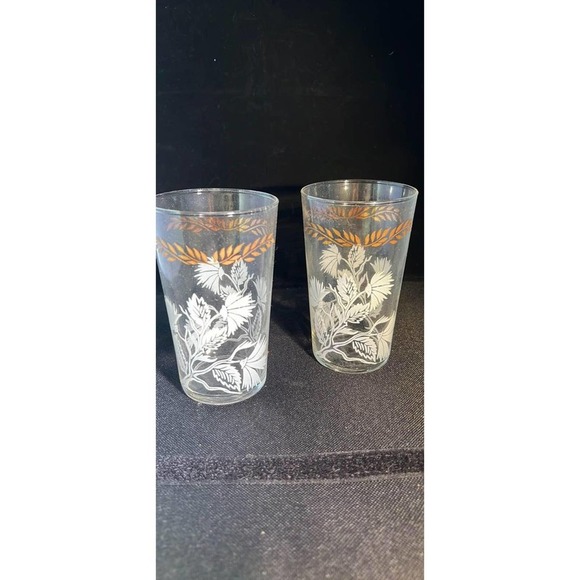 Vintage Federal Glass Hospitality Beverage Set of eight 5” drinking glasses - Picture 4 of 8